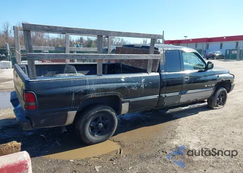 1999 Dodge Ram 1500 St из США, поврежденный, VIN 3B7HF13Y3XG104271